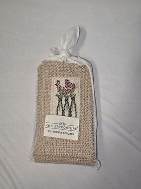 Cutlery Couture Beige Burlap Silverware Pouch with Floral Stitch